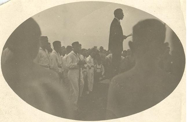 Josef Felder bei seiner Rede am Wertachkanal 1927